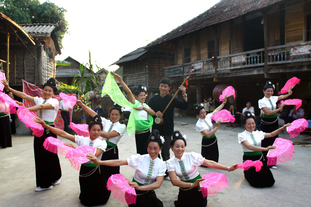 congdongviet_net_18LHhoabanthai02-ZZ0vX77SFZ-1586101842162